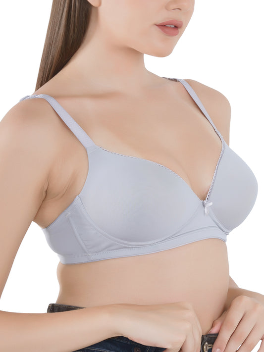 Women's Seamless Padded Non Wired Bra, Nylon Stretch Fabric